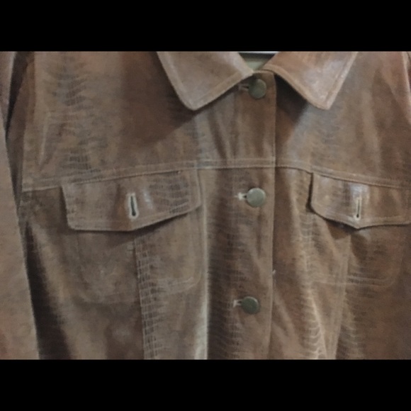 Brown jacket - Picture 3 of 4